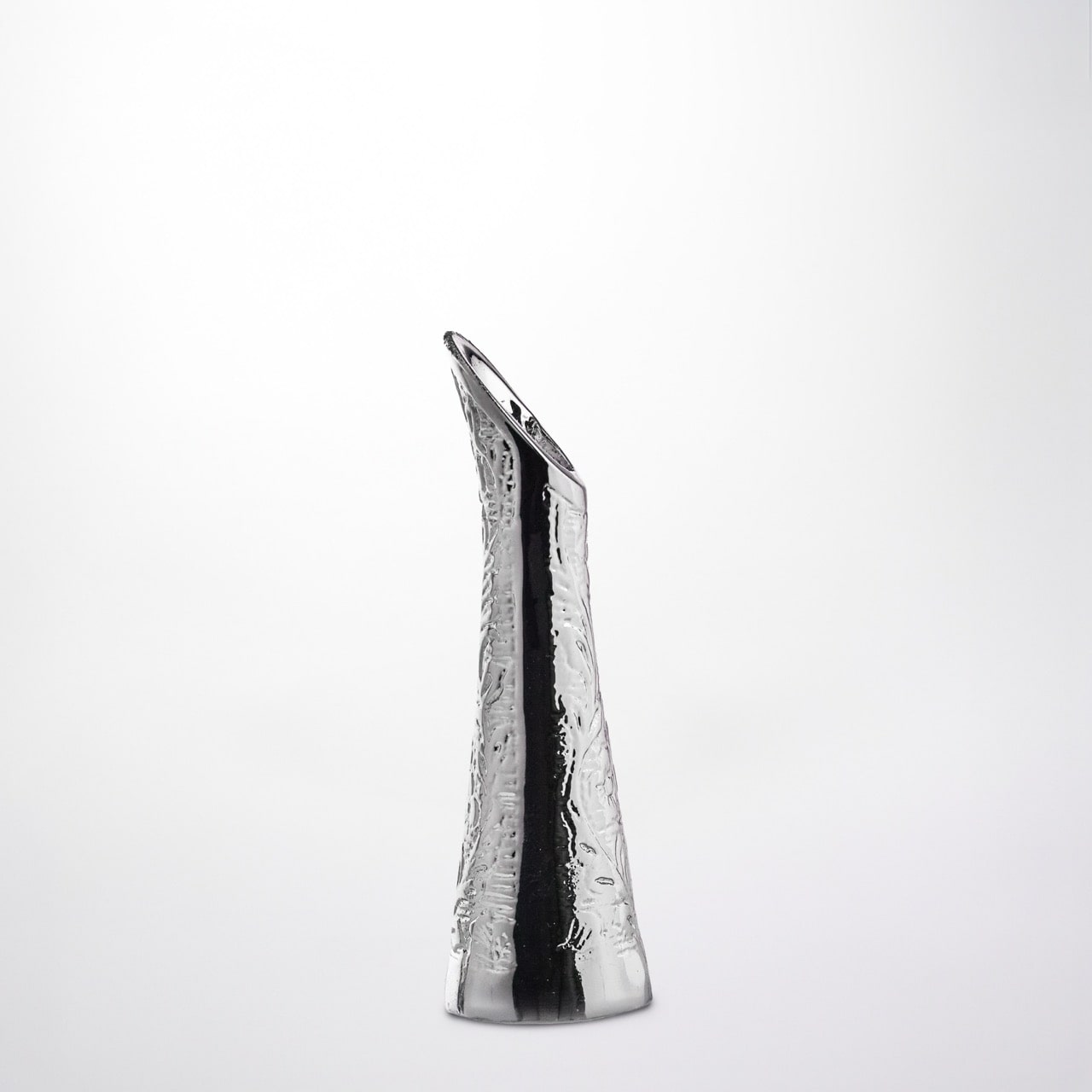 24K Gold Dipped Vase Small (for 7" rose)