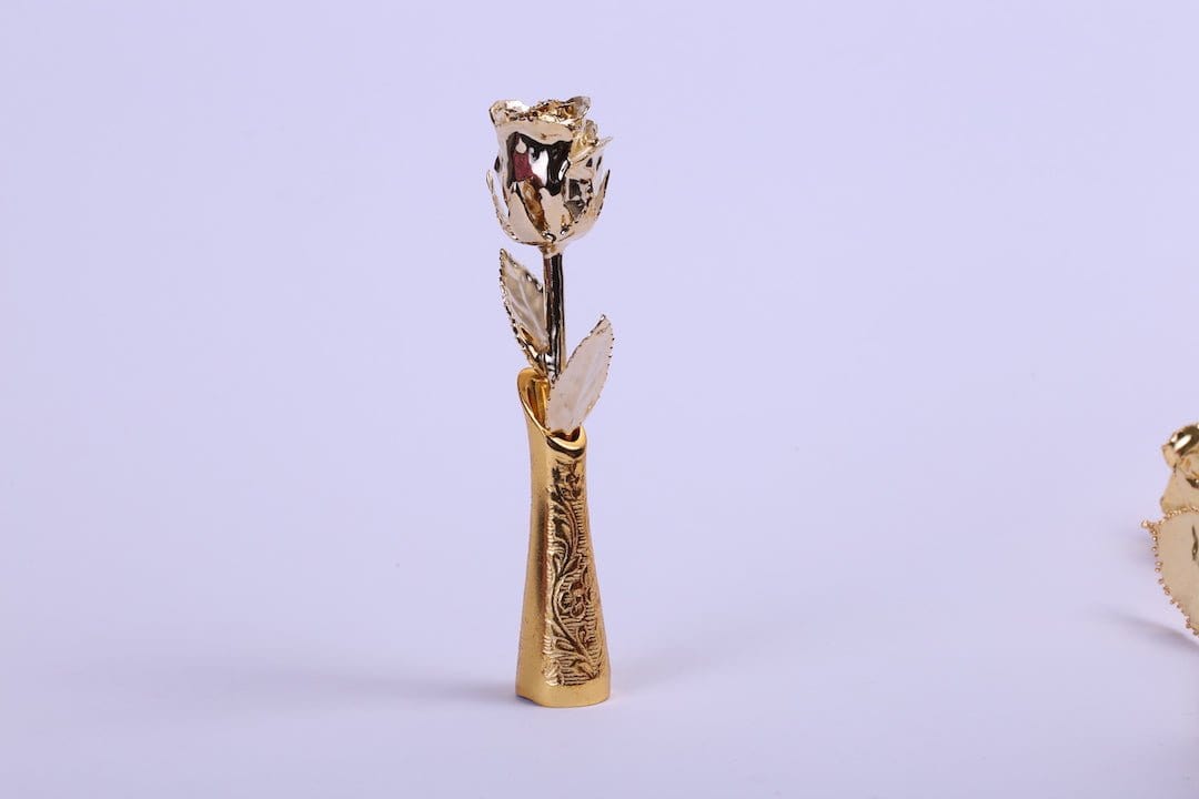 Lovepicker 24k gold rose vase holder with intricate leaf and floral design on gold dipped surface