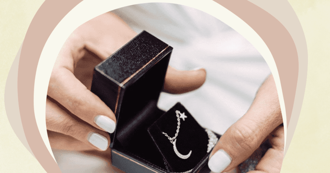 traditional wedding anniversary gifts